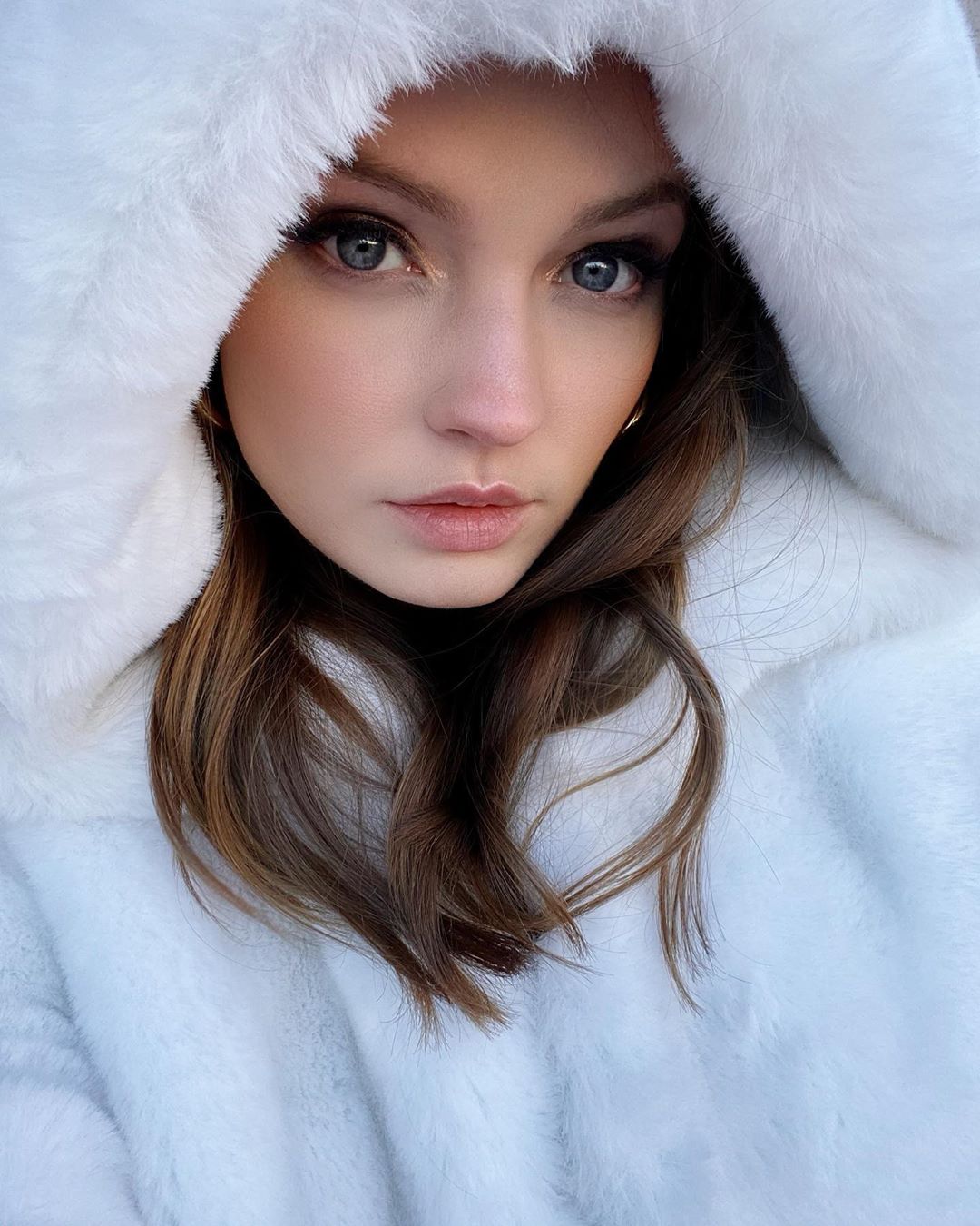 @dinakozlovska