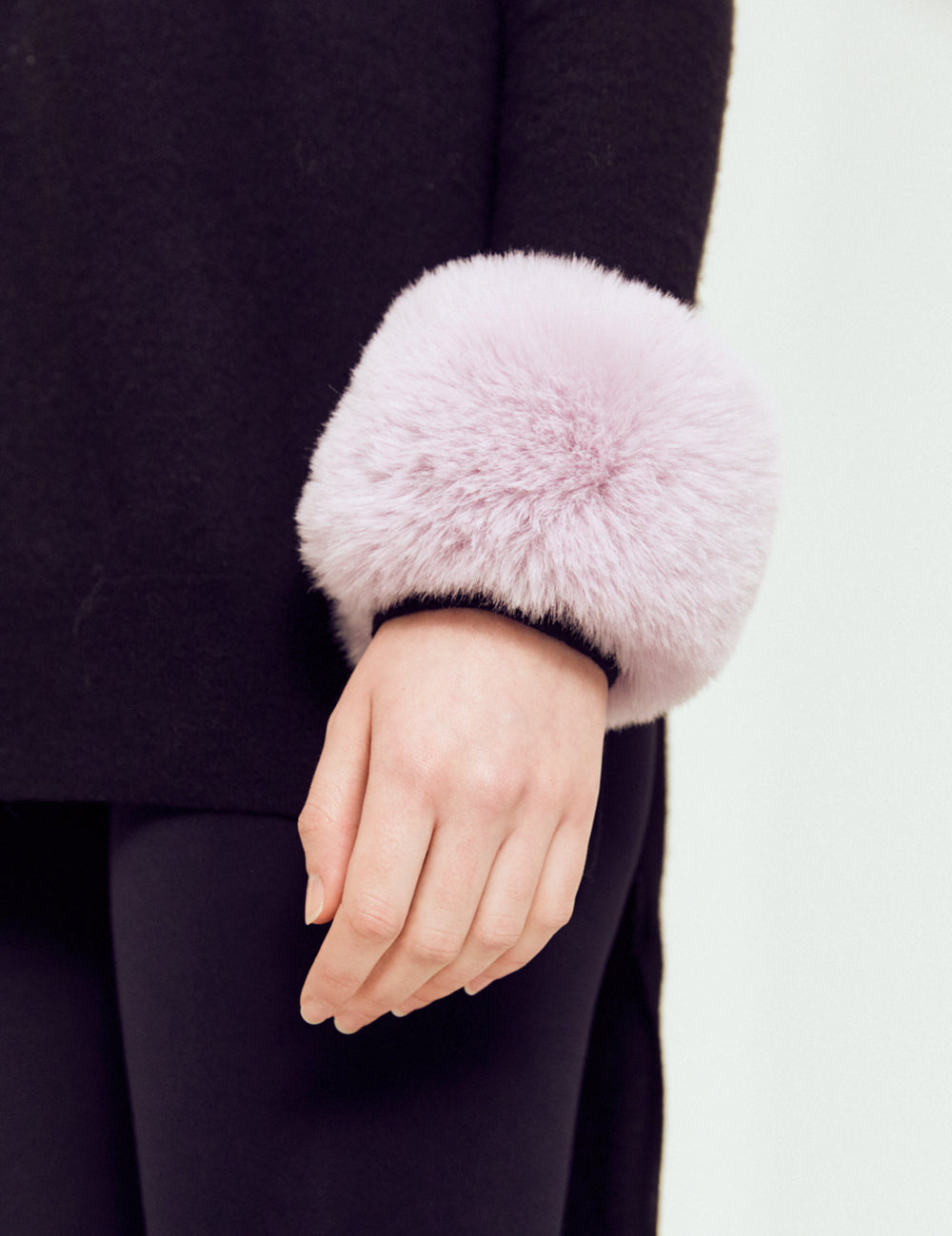 FAUX FUR POFFIYU BRACELET