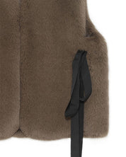 [PRE-ORDER] FAUX FUR TIED KITTEN RIBBON VEST